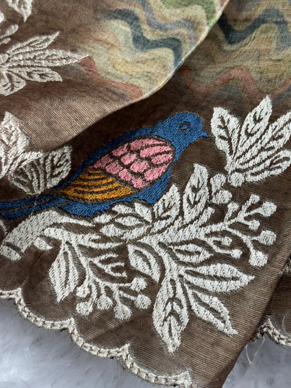 Kashmiri Embroidery & Digital Print Tusser Silk Saree WIth Blouse