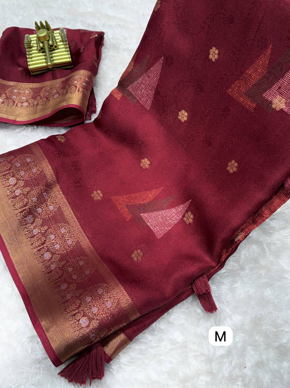 Designer Dual Zari Weaving Border Printed Dull Moss Saree With Blouse