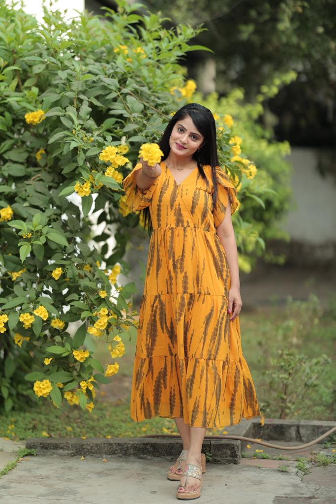 Women's Stylish Radiant Yellow Georgette Ready to Wear Maxi Dress: