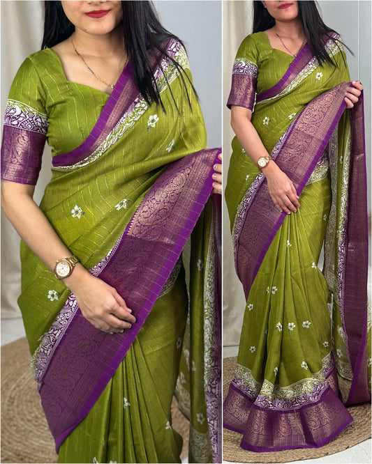 Elegant Pure Delta Moss Fabric Printed Saree with Zari Jacquard Border and Tassel Detailing