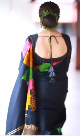 "Elegant Soft Silk Multicolour Leaf Woven Saree with Zari Pallu - Black Beauty"