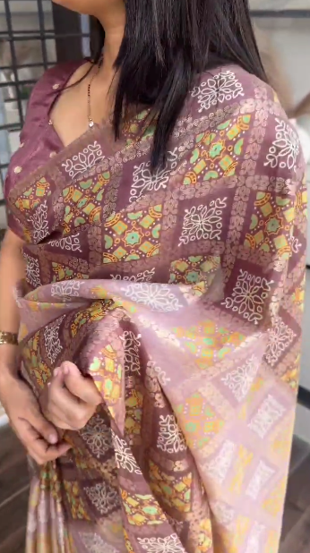 " Bandhej Print Glass Organza Saree with Gota Patti Blouse"