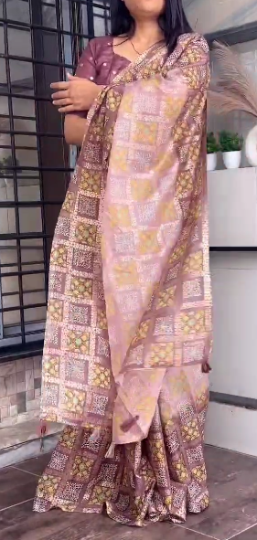 " Bandhej Print Glass Organza Saree with Gota Patti Blouse"