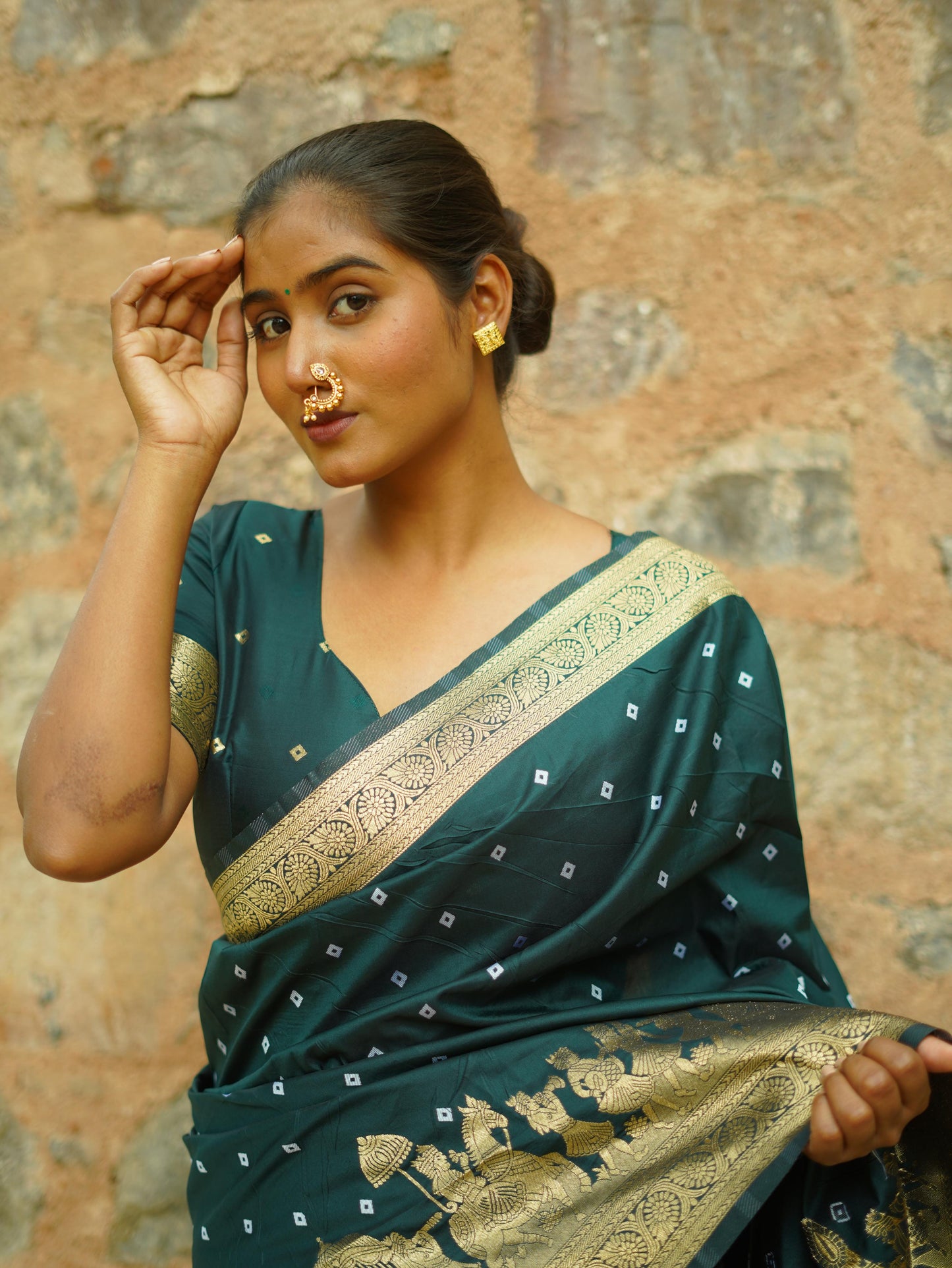 "Exquisite Hand Bandhej Silk Saree Collection - Premium Quality"