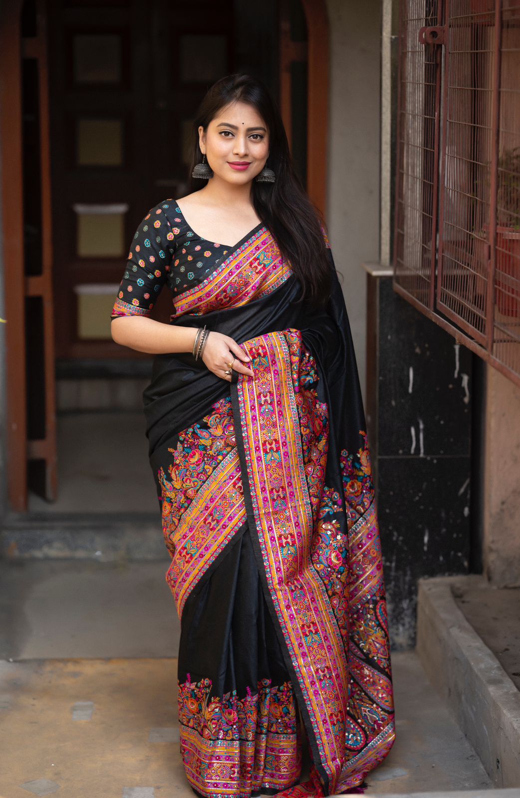 Women's Beautiful Soft Cotton Woven Design Kashmiri Saree with Blouse