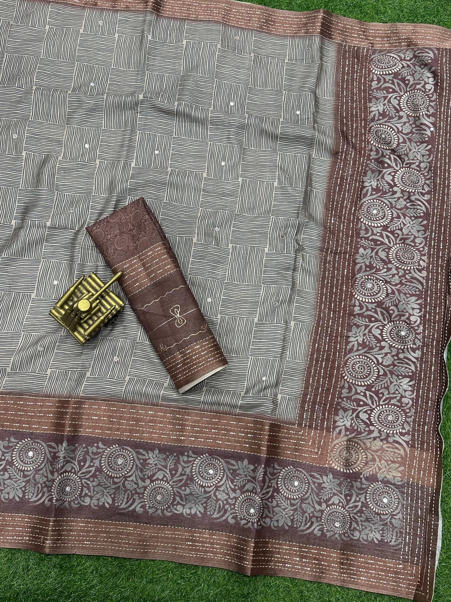 "Grand Kantha Kalamkari: Authentic Cotton Silk Saree with Aabla Zari Work"
