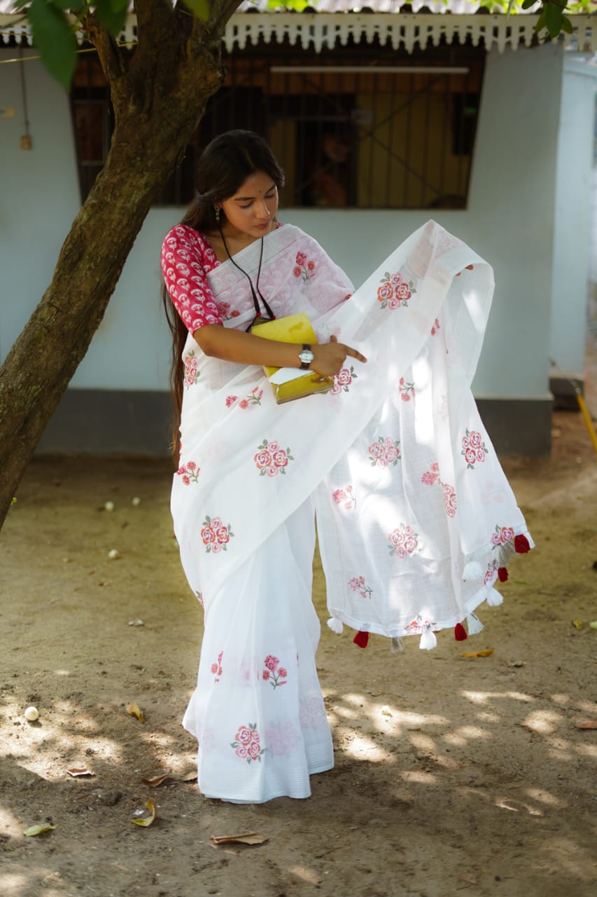 New Super White Colour Linen Pattu Saree with Pink Printed Blouse