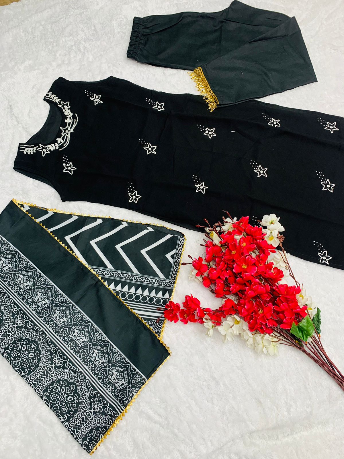 Women's Stylish Handwork Designer Kurti Set with Pant and Dupatta - Perfect for Every Occasion