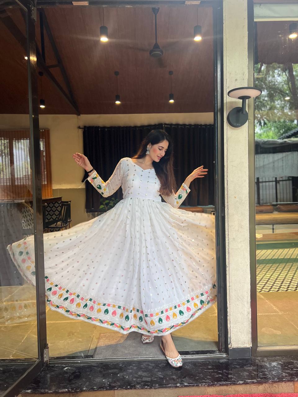 "Elegant White Anarkali Suit Set with Sequins & Embroidery Work"