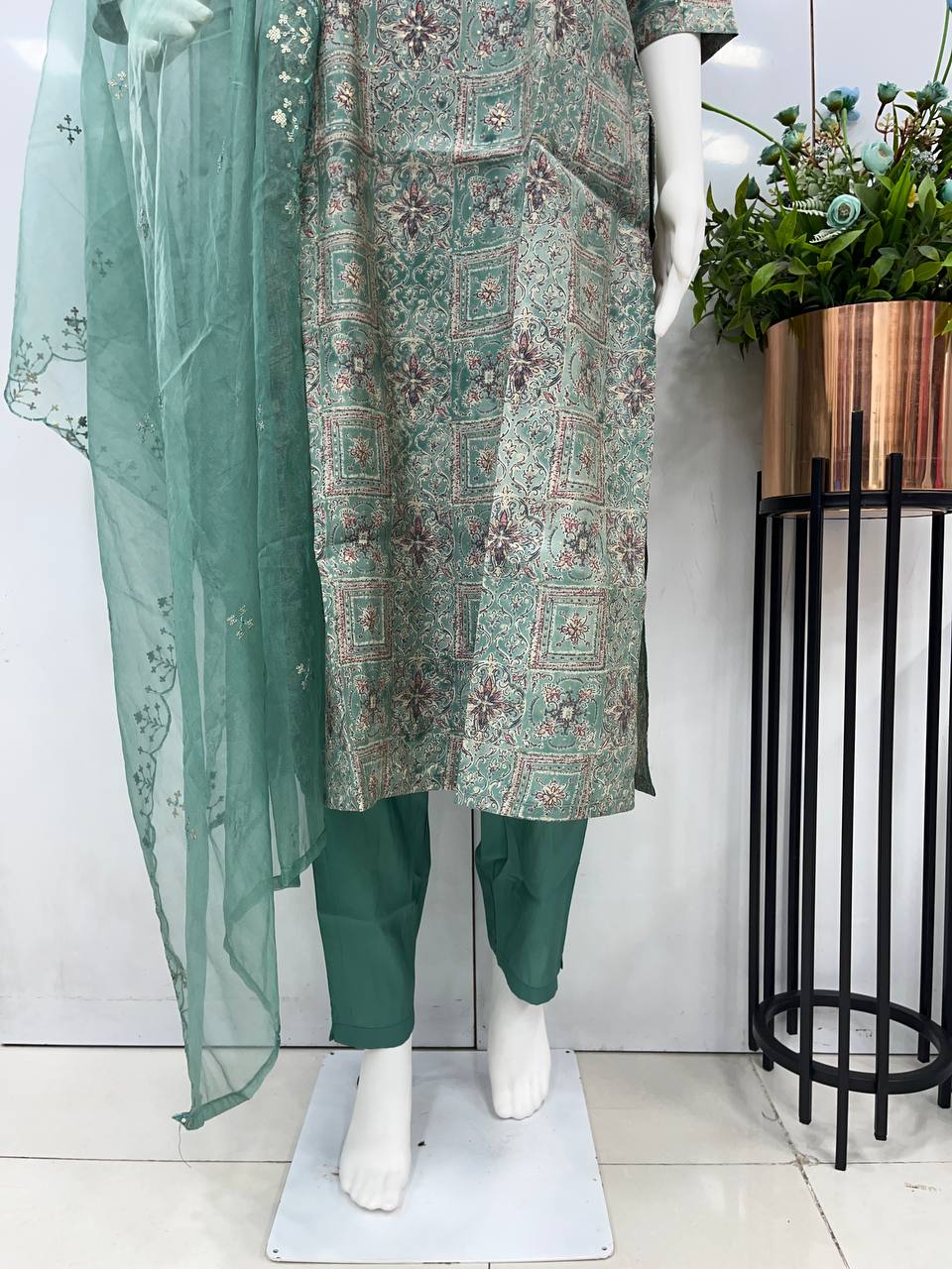 "Cyan Green Elegance: Viscose Modal Silk Kurta 3-Piece Set with Handwork Detailing and Organza Dupatta"