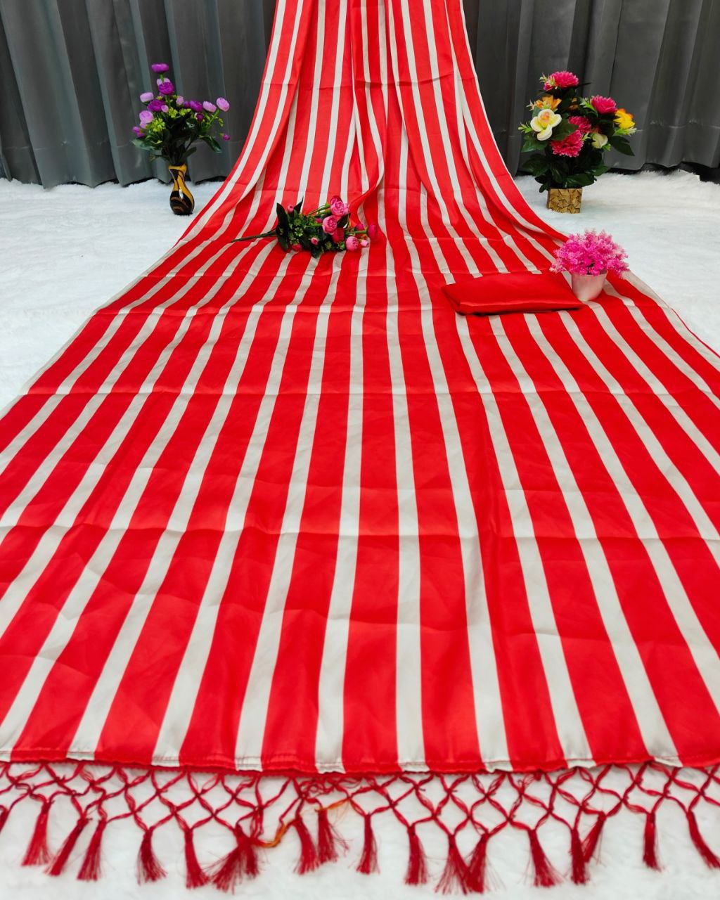 "Enchanting Red & White Striped Dia Mirza Inspired Satin Silk Saree with Digital Print Border"