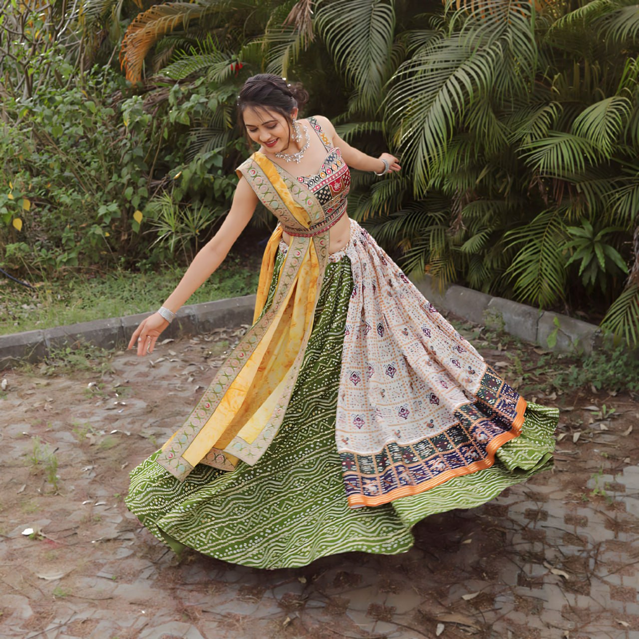 "Exquisite Bandhej Patola Foil Print Lehenga Choli Set: Elegance Redefined"