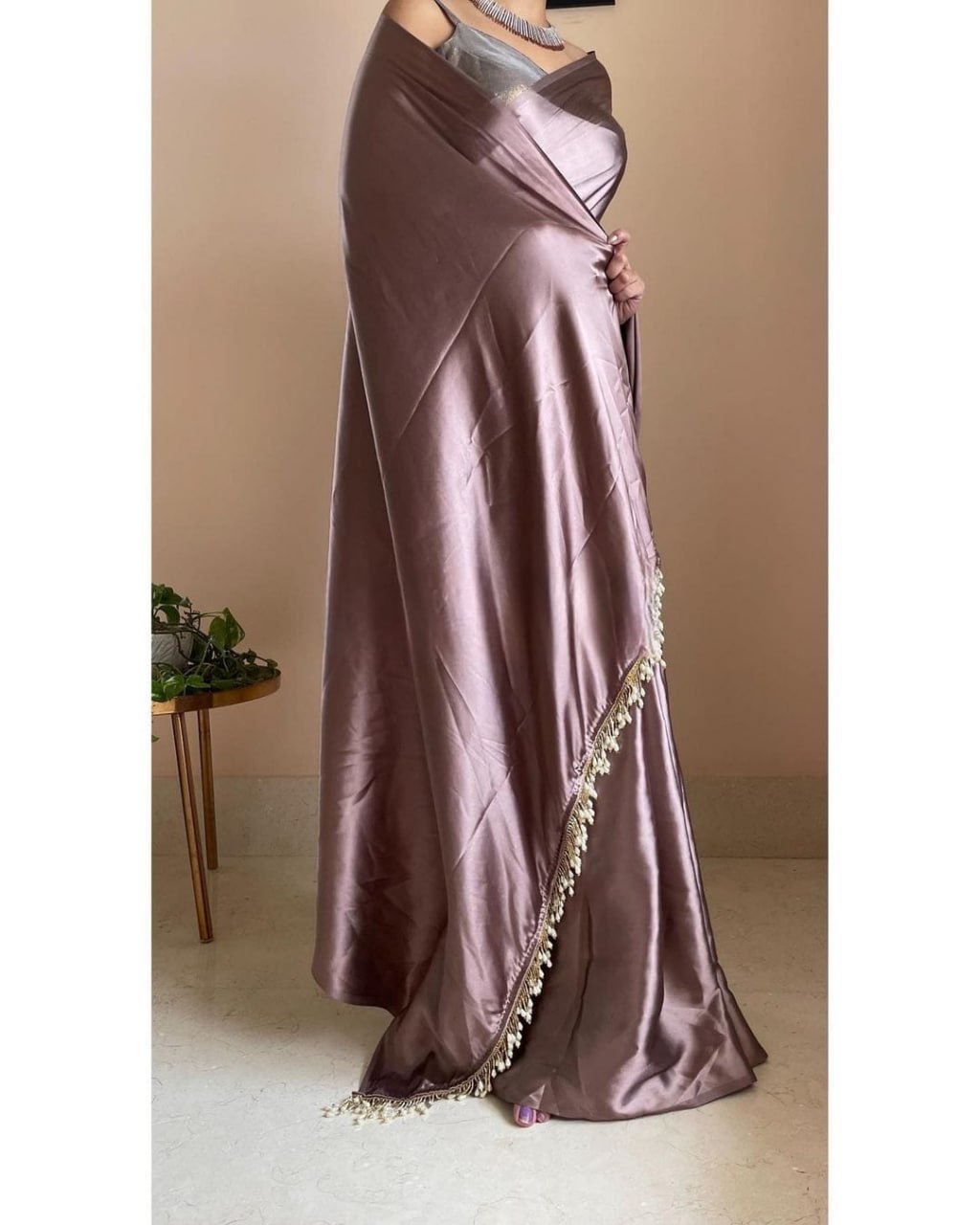 "Devsenas Delight: Luxurious Satin Saree with Lace Latkan Border - Mulberry Weaving Blouse Included"