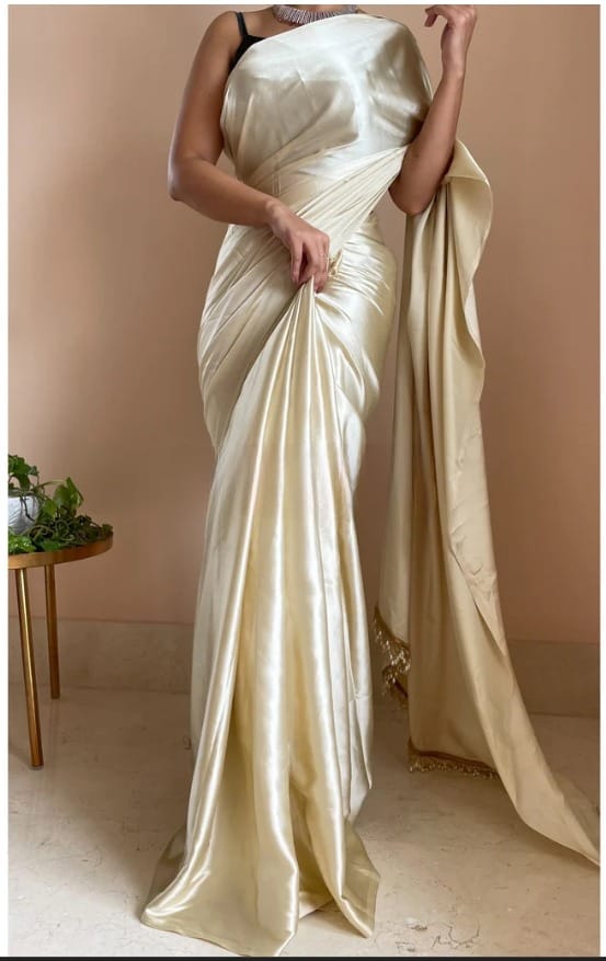 "Devsenas Delight: Luxurious Satin Saree with Lace Latkan Border - Mulberry Weaving Blouse Included"