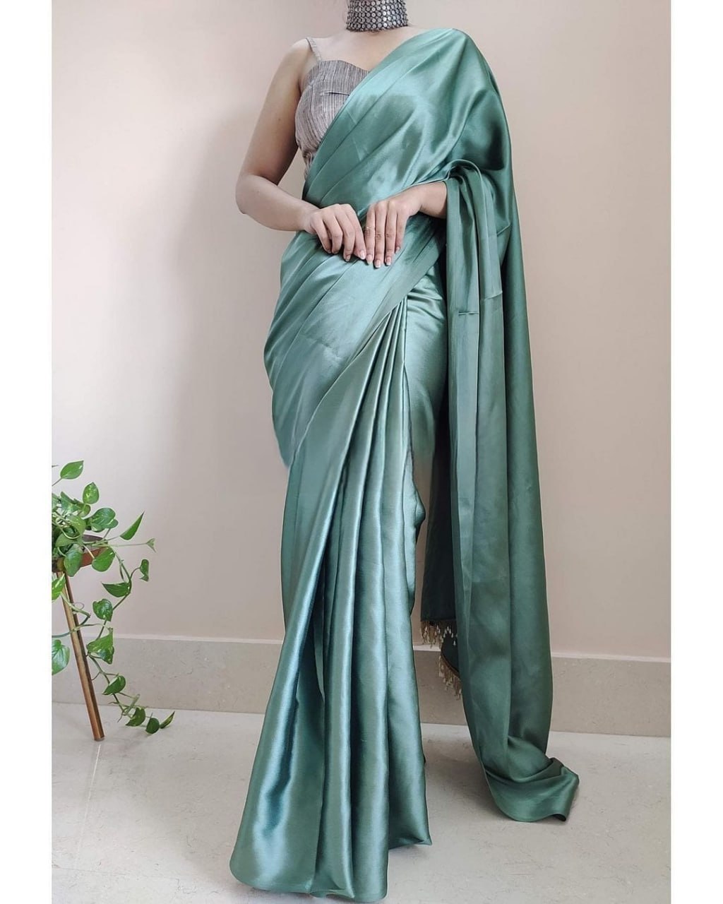 "Devsenas Delight: Luxurious Satin Saree with Lace Latkan Border - Mulberry Weaving Blouse Included"