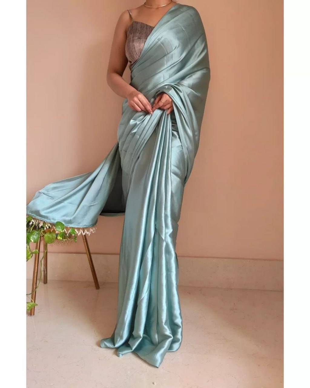 "Devsenas Delight: Luxurious Satin Saree with Lace Latkan Border - Mulberry Weaving Blouse Included"