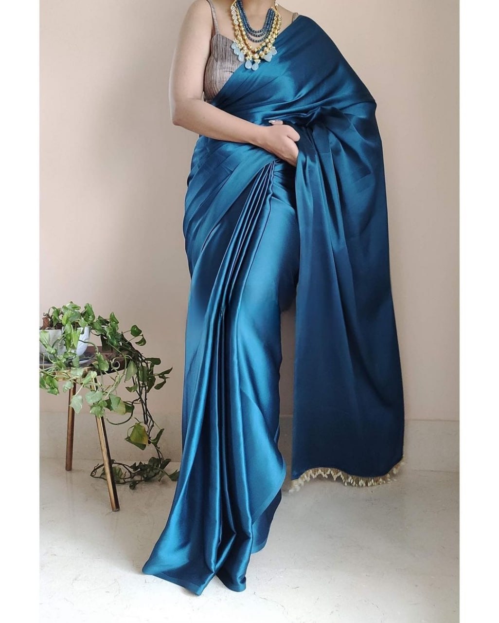 "Devsenas Delight: Luxurious Satin Saree with Lace Latkan Border - Mulberry Weaving Blouse Included"