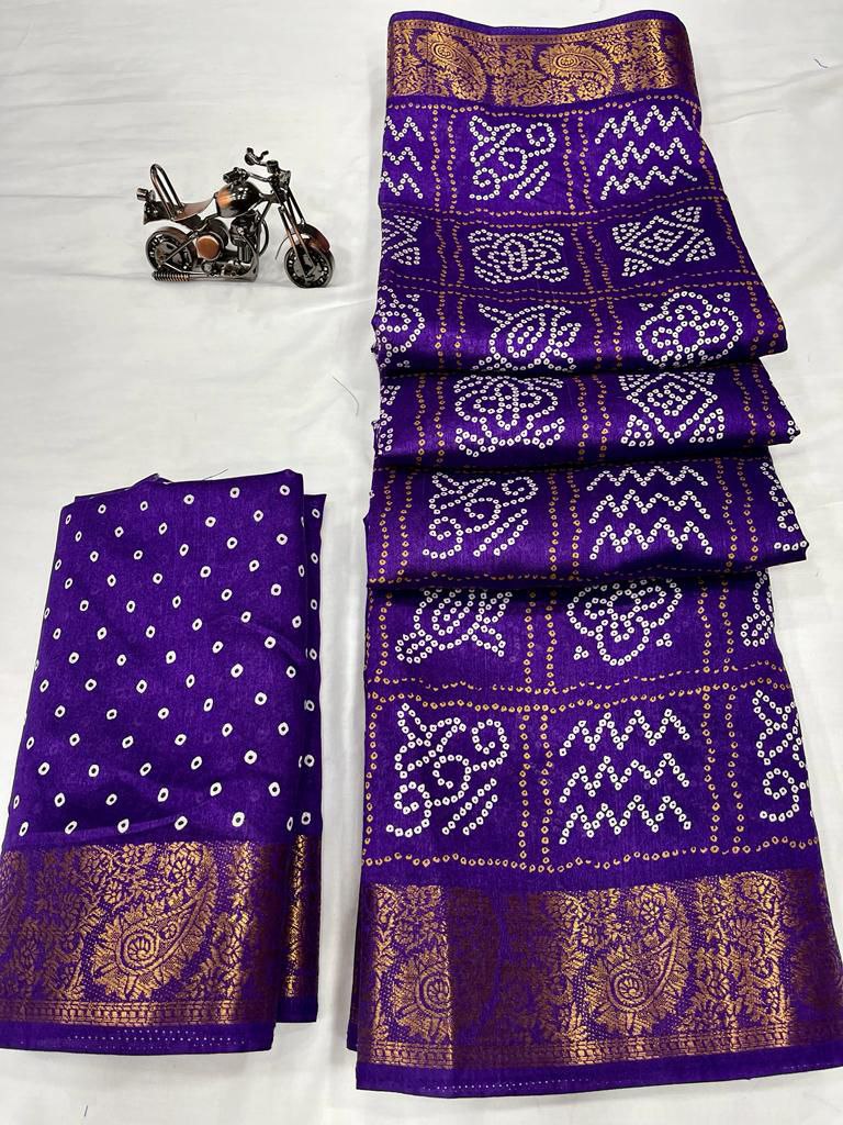 Women's Beautiful Bandhani Printed With Jacquard Border Saree With Running Blouse