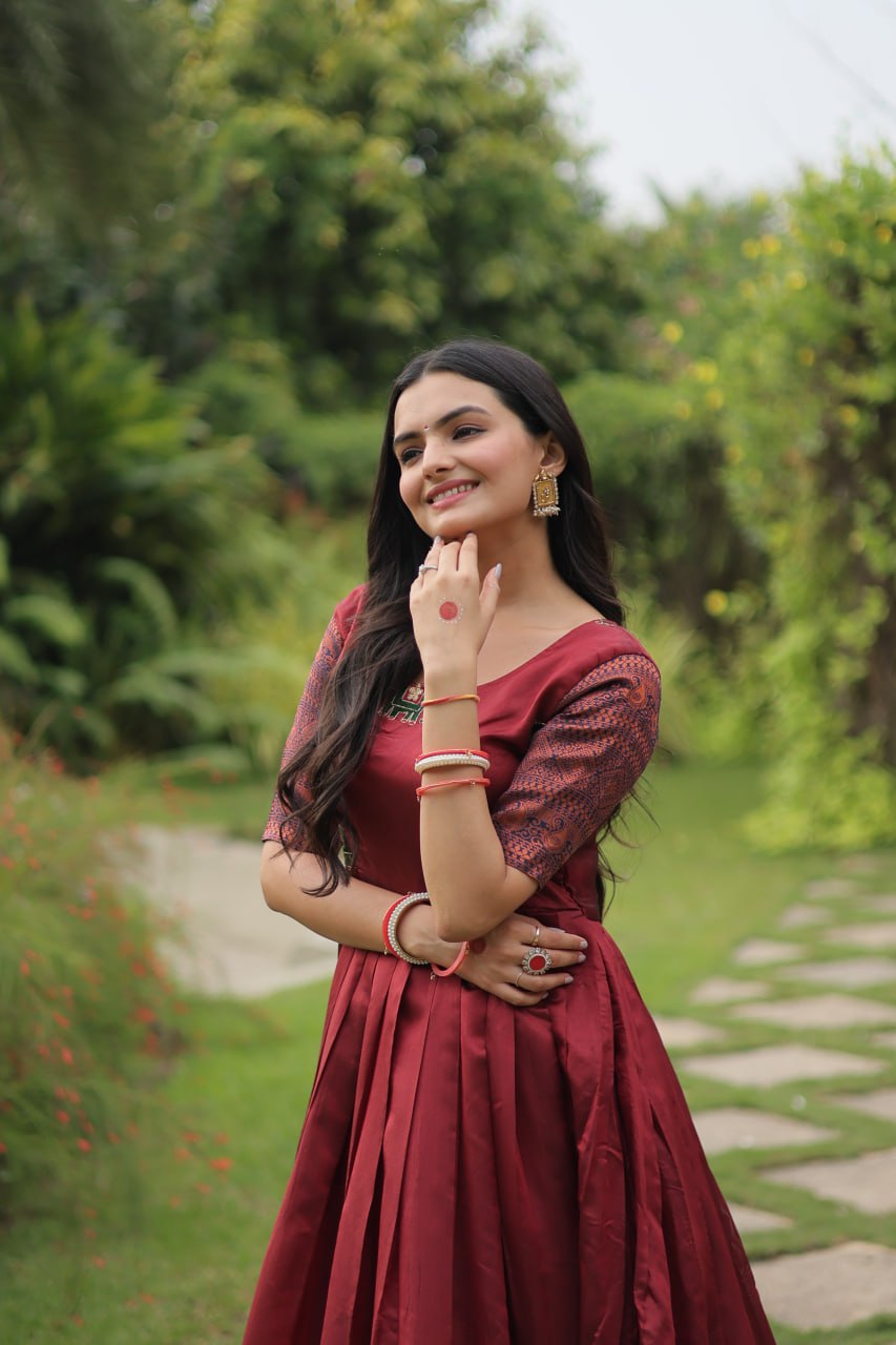 "Exquisite Banarasi Jacquard Silk Designer Gown - Adjustable Size, Half Sleeves, Round-Neck - Green & Maroon Options Available"