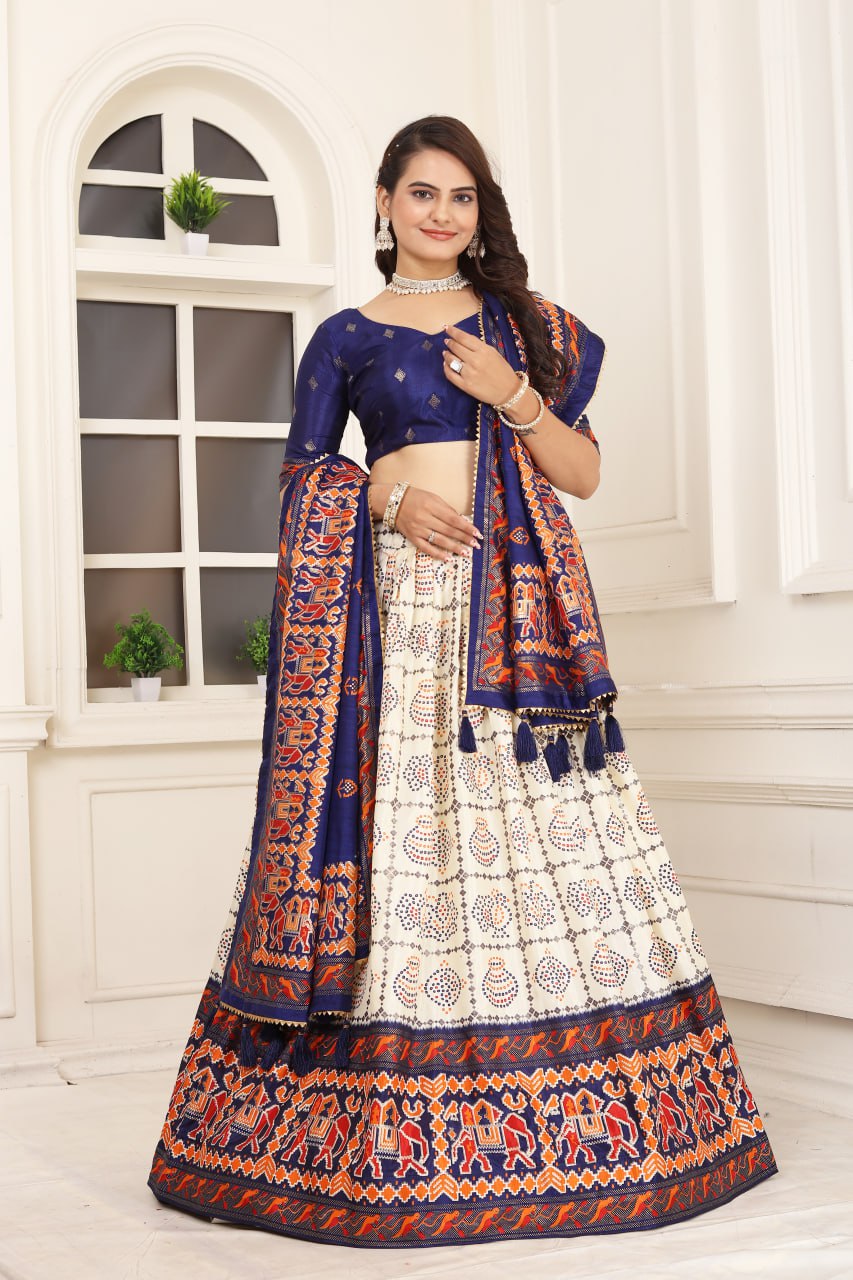 Women's Beautiful Bandhani & Patola Prints Tussar Silk Lehenga Choli Set