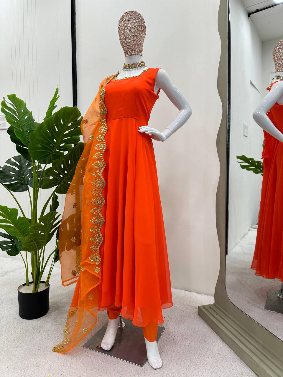 Elegant Georgette Gown with Dupatta and Pants Set