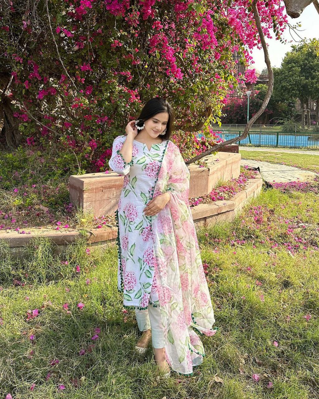 Women's beautiful Pum Pum Lace Border Digital Printed Muslin Cotton Kurta Suit Set