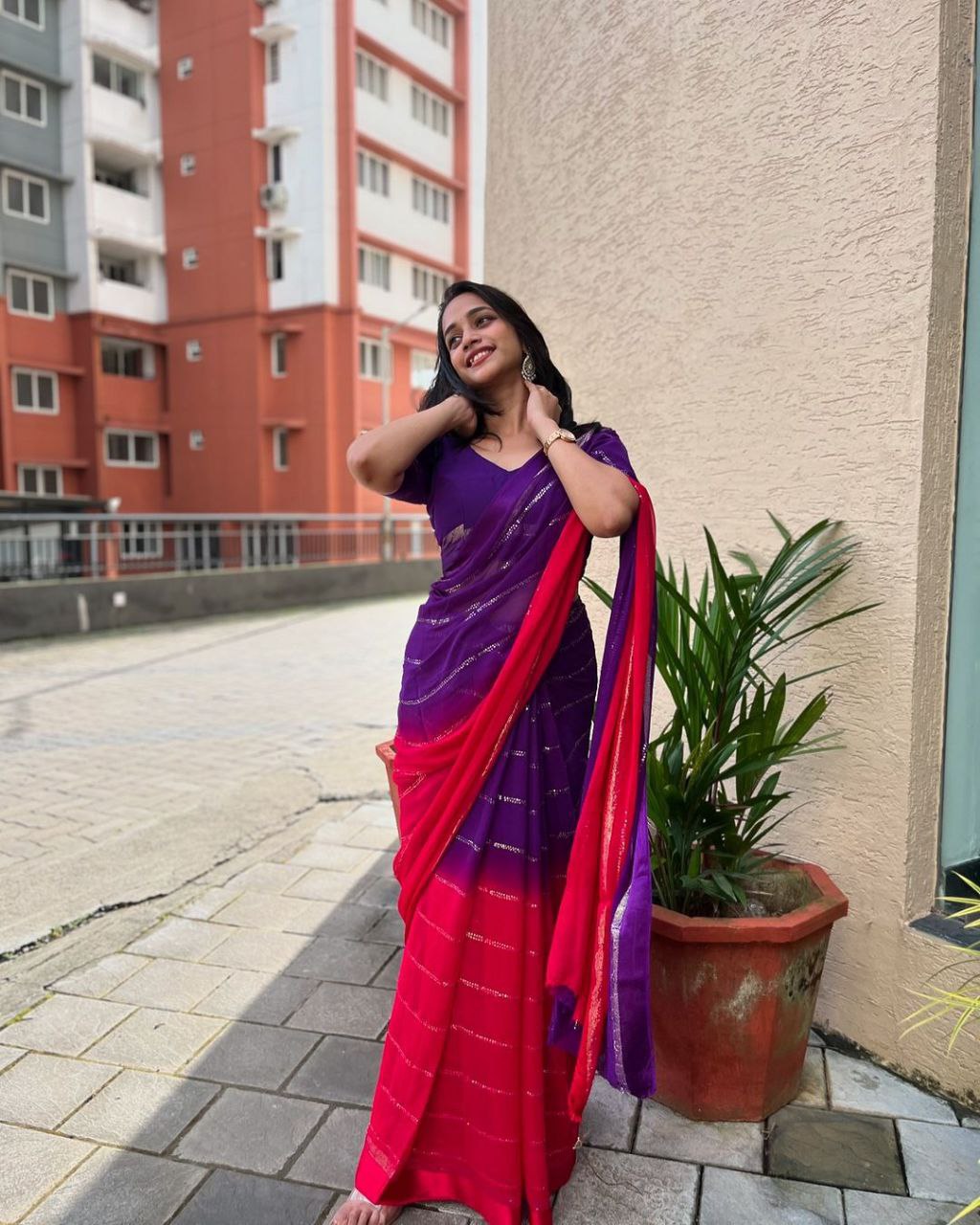 Elegant Pure Viscose Georgette Saree with Padding Dye Print & Satin Patta Border