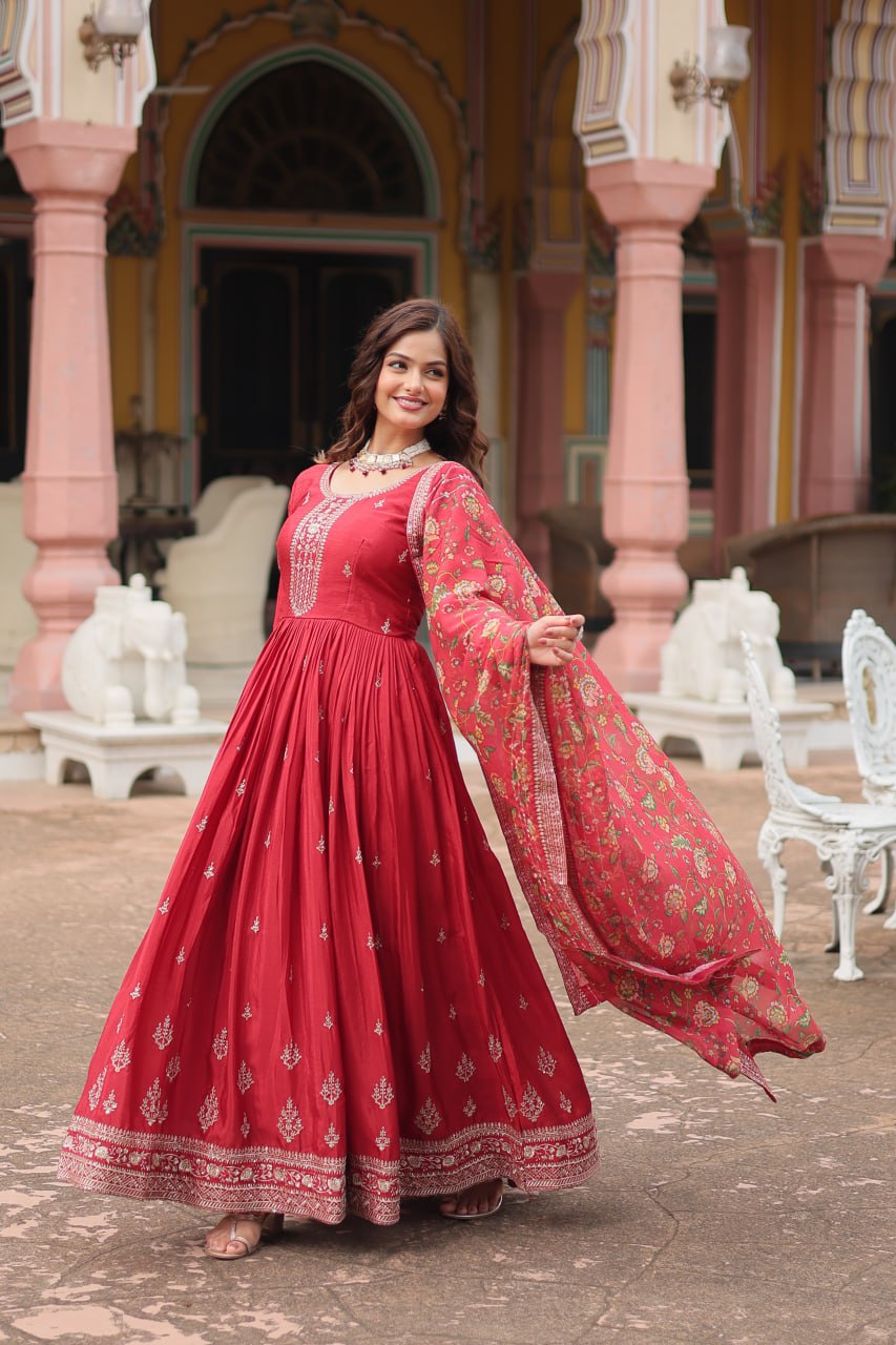 Stunning Chinon Gown with Kalamkari Tebby Silk Dupatta