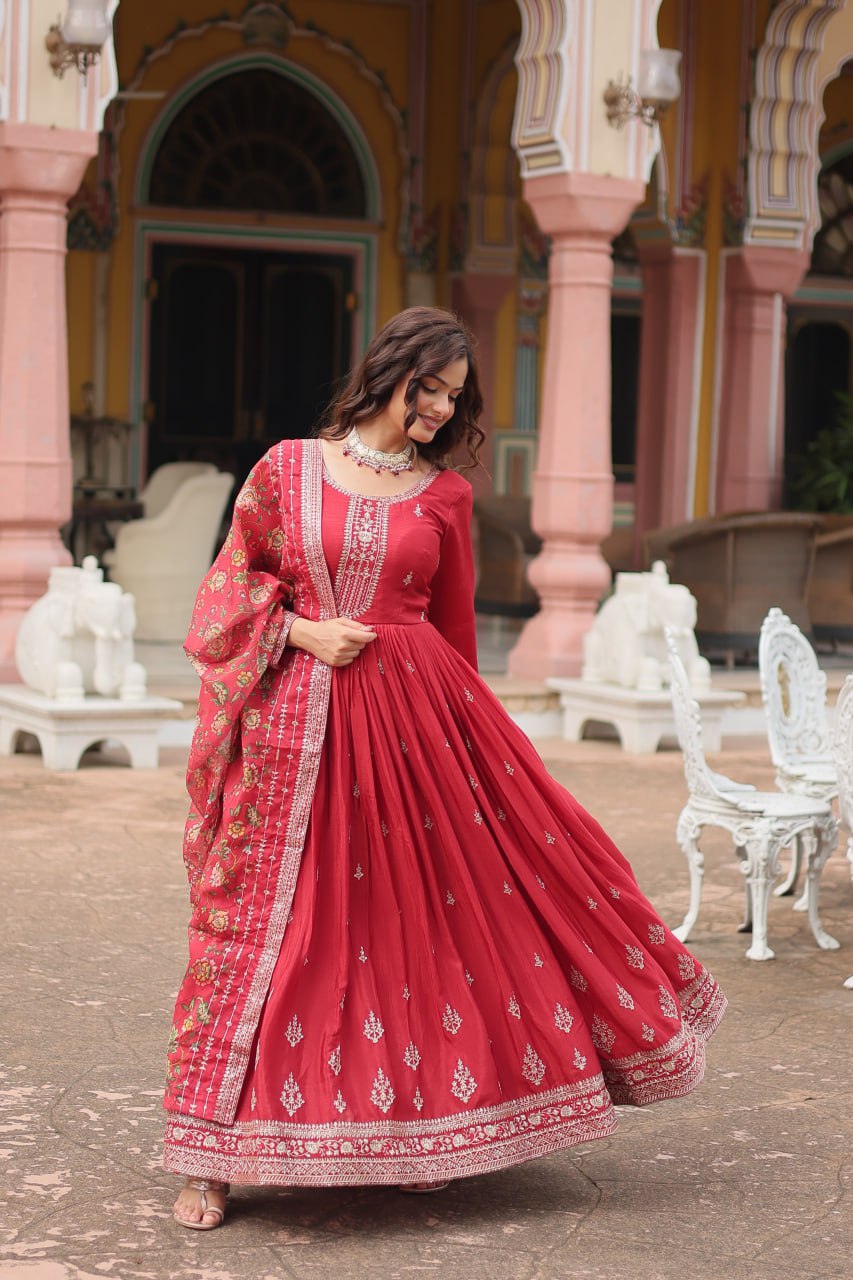 Stunning Chinon Gown with Kalamkari Tebby Silk Dupatta