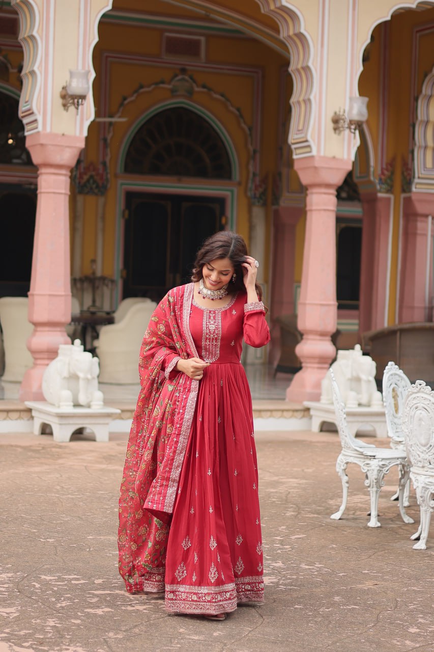 Stunning Chinon Gown with Kalamkari Tebby Silk Dupatta