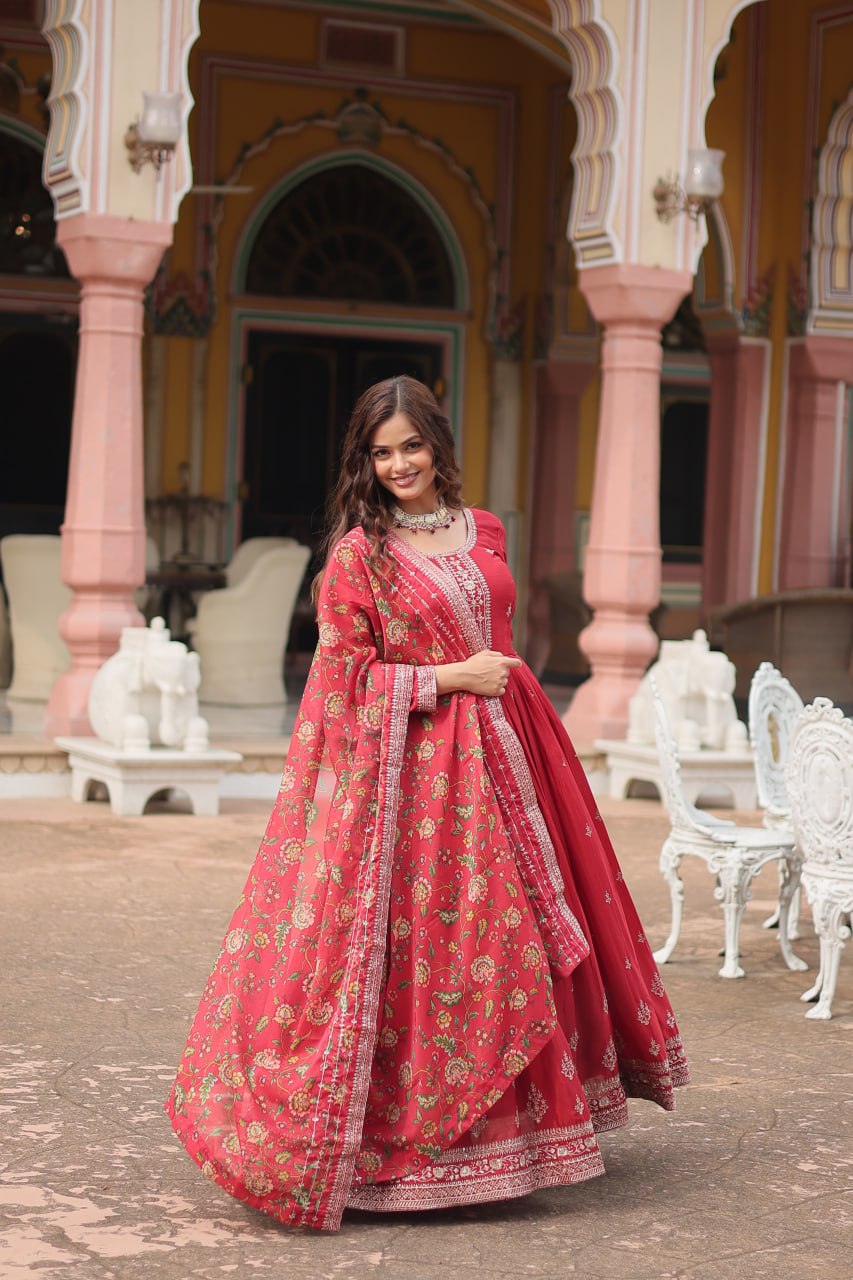 Stunning Chinon Gown with Kalamkari Tebby Silk Dupatta