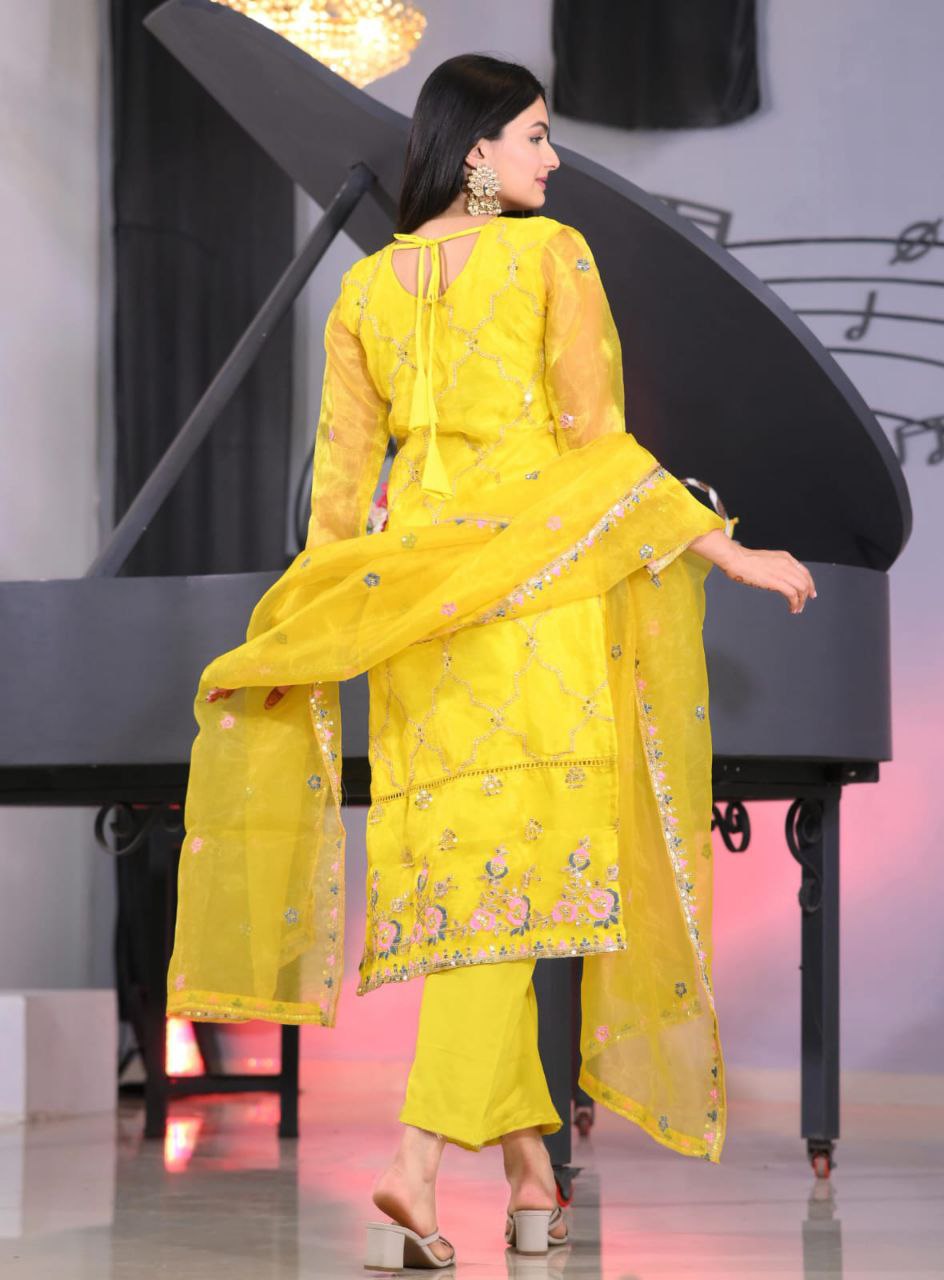 New Designer Embroidered Organza Kurta Suit Set with Dupatta