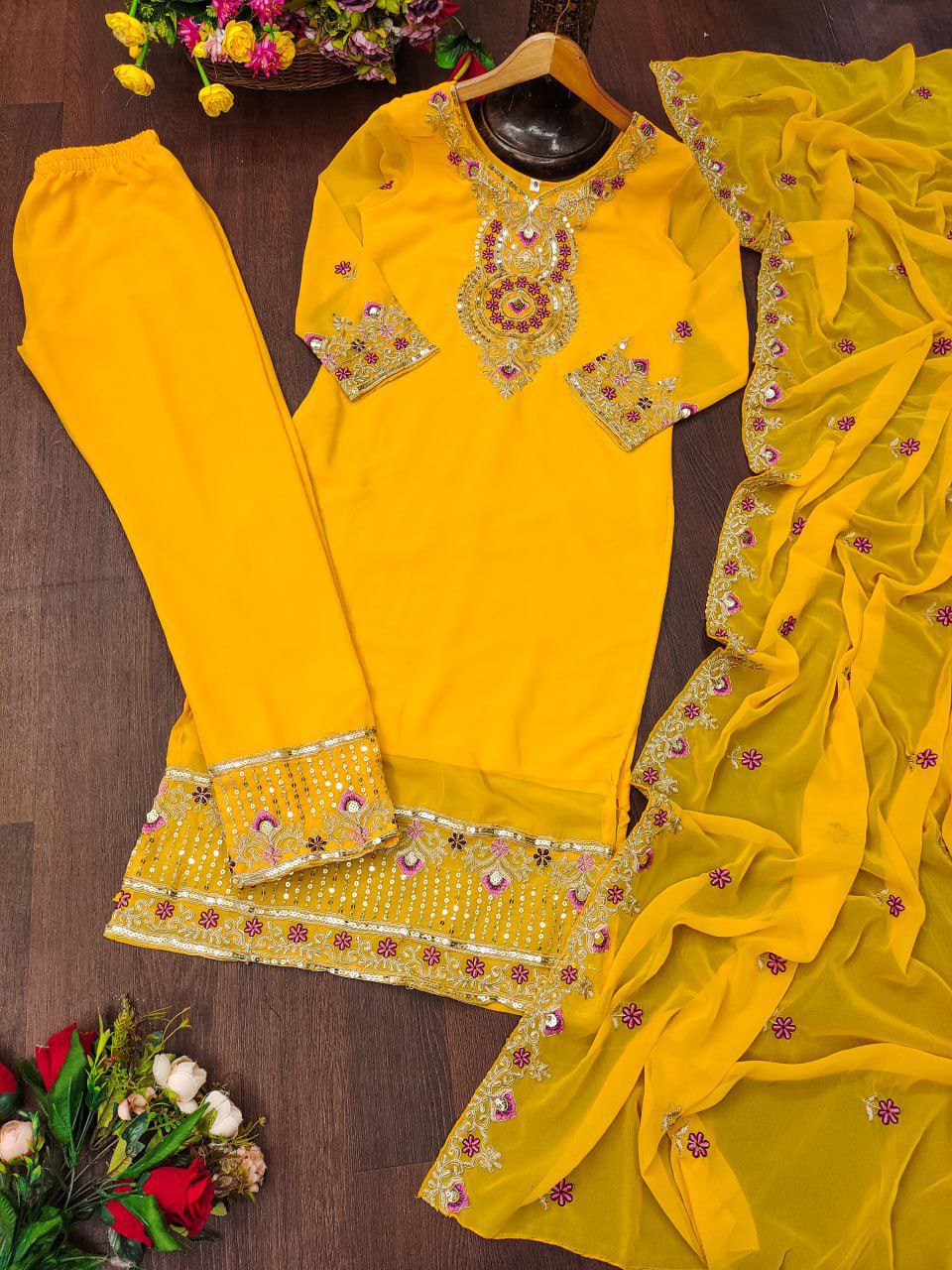 Elegant Fox Georgette Kurta Set with Dupatta