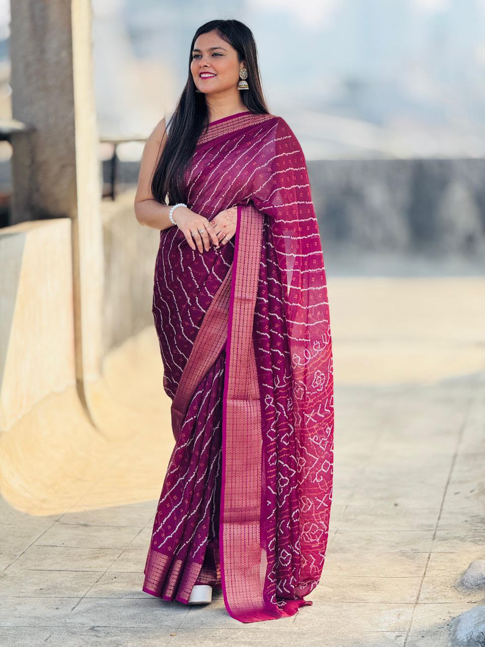 Heavy Gold Super Border & Bandhani Laheriya Print Pure Viscose Saree with Running Blouse