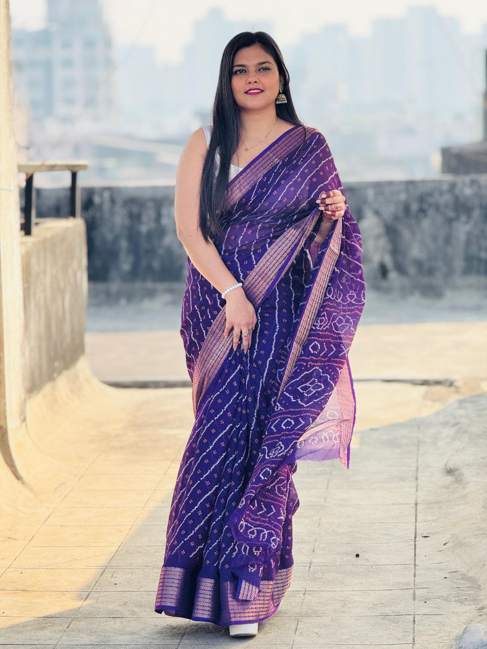 Heavy Gold Super Border & Bandhani Laheriya Print Pure Viscose Saree with Running Blouse