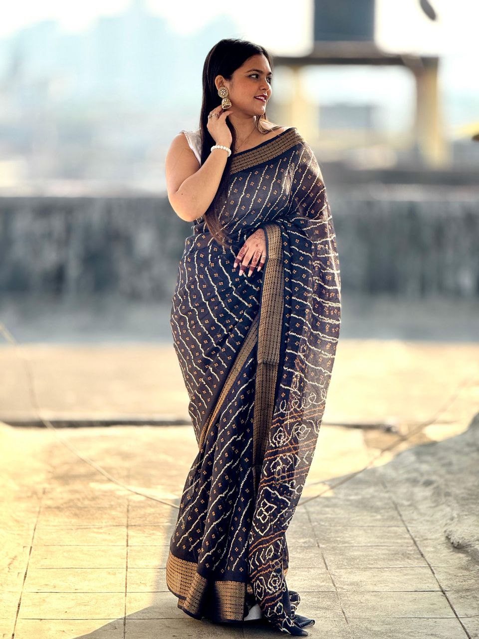 Heavy Gold Super Border & Bandhani Laheriya Print Pure Viscose Saree with Running Blouse