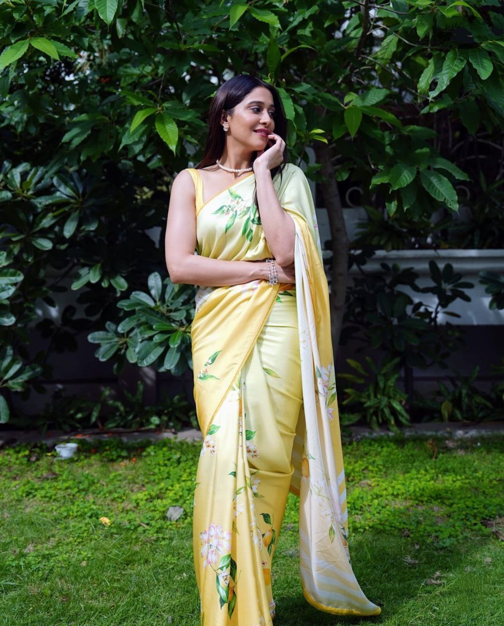 Elegant Digital Print Saree in Original Japan Satin with Unstitched Bangalori Satin Blouse