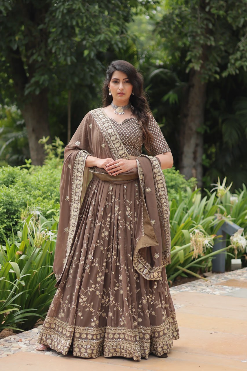 Elegant Faux Blooming Embroidered Lehenga Choli Set with Dupatta