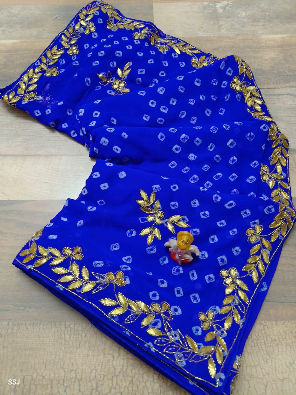 Soft Silk Original Bandhani Saree with Gotta Pati Hand Work