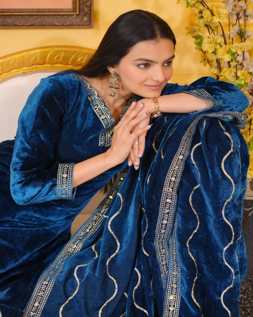 New Designer Sequence Embroidery Work Velvet Suit