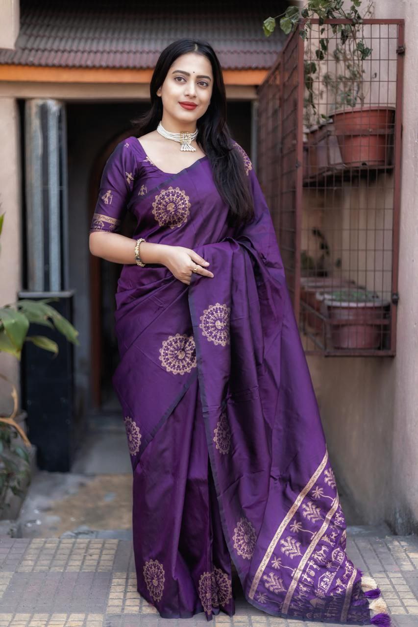 Soft Silk Zari Woven Worli Banarasi Saree with Rich Pallu and Tassels