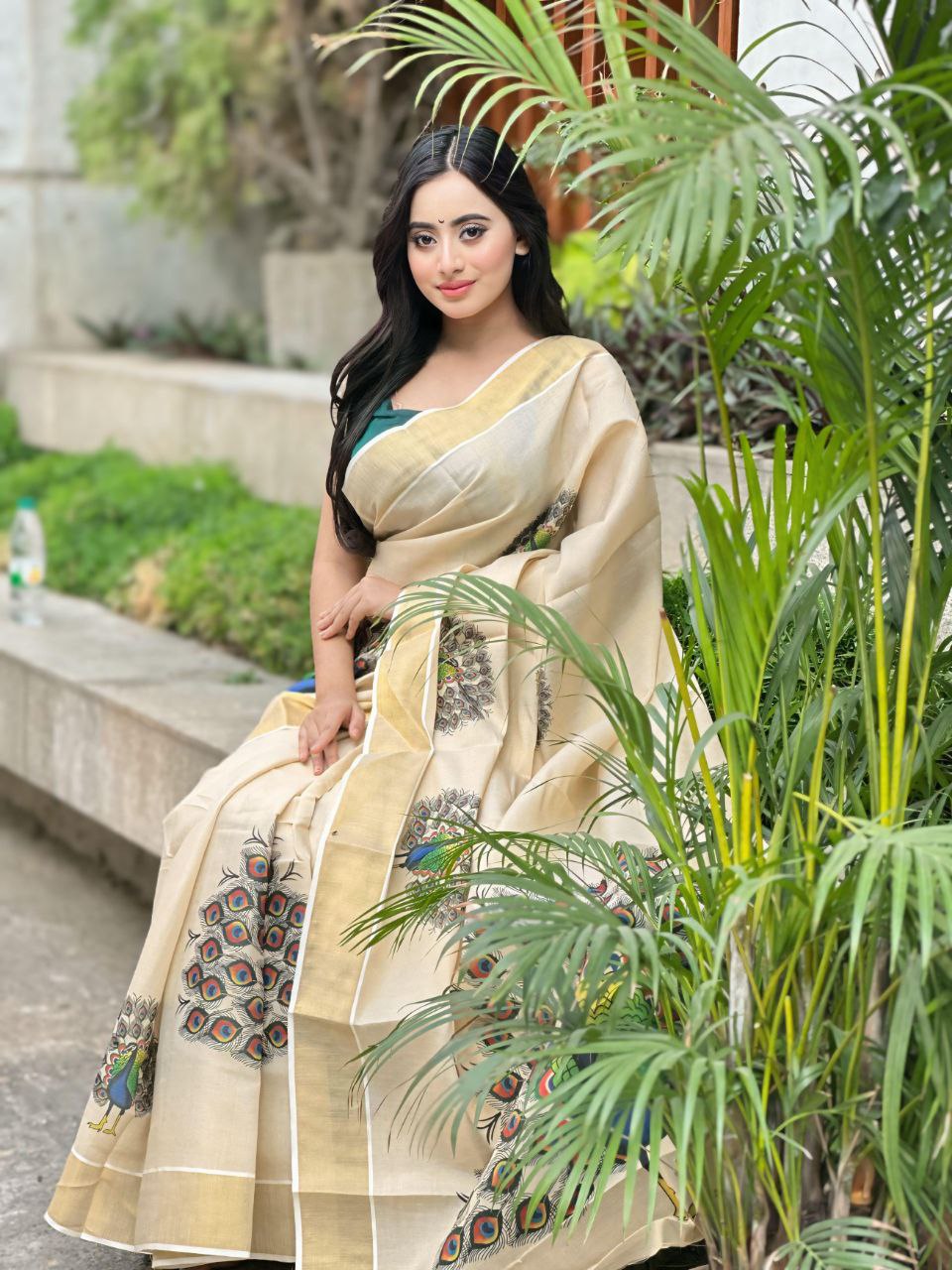 Zari & Thread Work Soft Gold Banarasi Tissue Silk Saree with Blouse