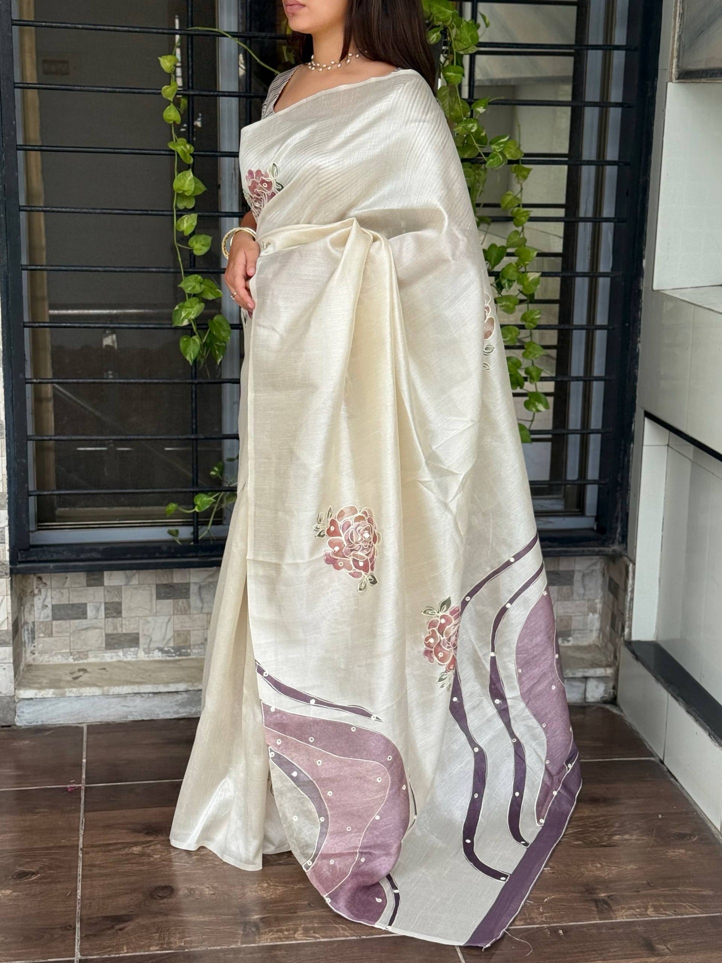 Hand Kantha Work, Mirror & Digital Print Pure Tusser Linen Saree with Blouse