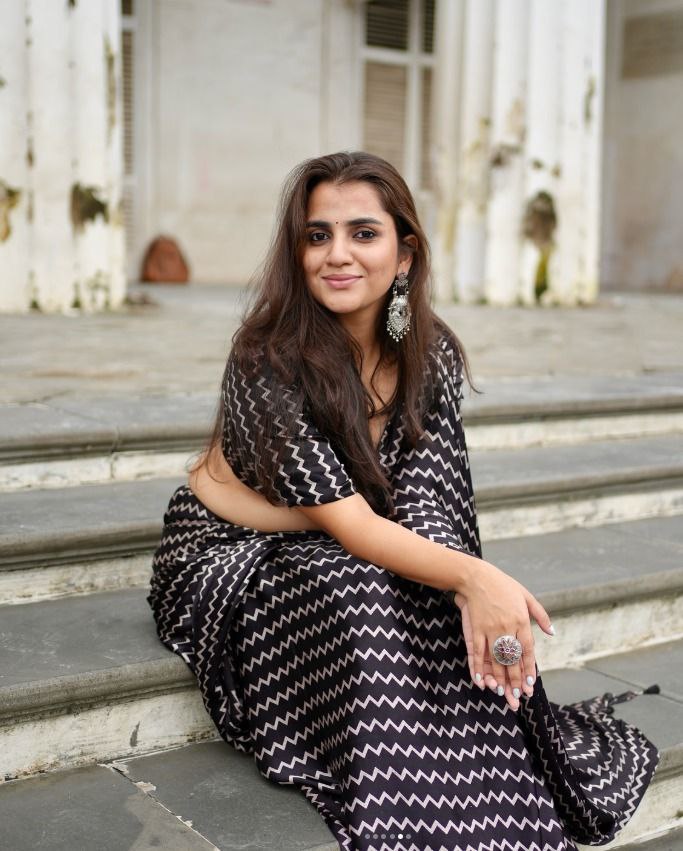 Black Zig Zag Lining Original Japan Satin Digital Print Saree with Attached Blouse