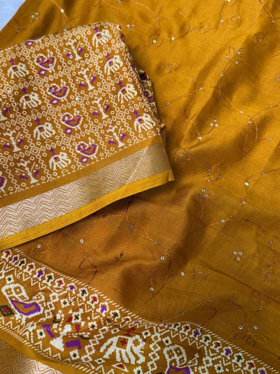 Sequins Jaal & Zari Border Mul Mul Cotton Ajrakh Printed Saree with Running Blouse