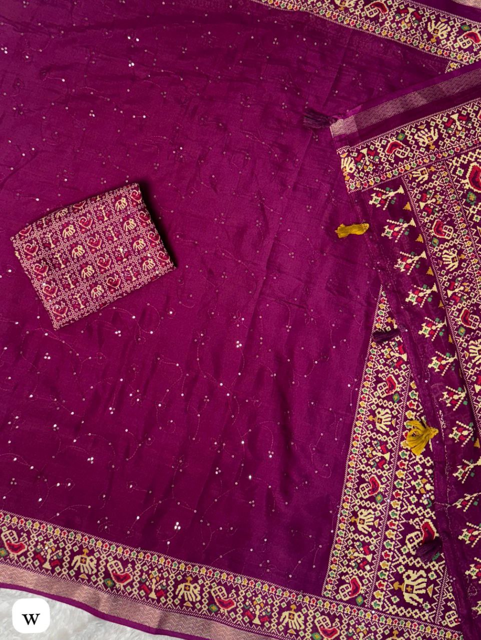 Sequins Jaal & Zari Border Mul Mul Cotton Ajrakh Printed Saree with Running Blouse