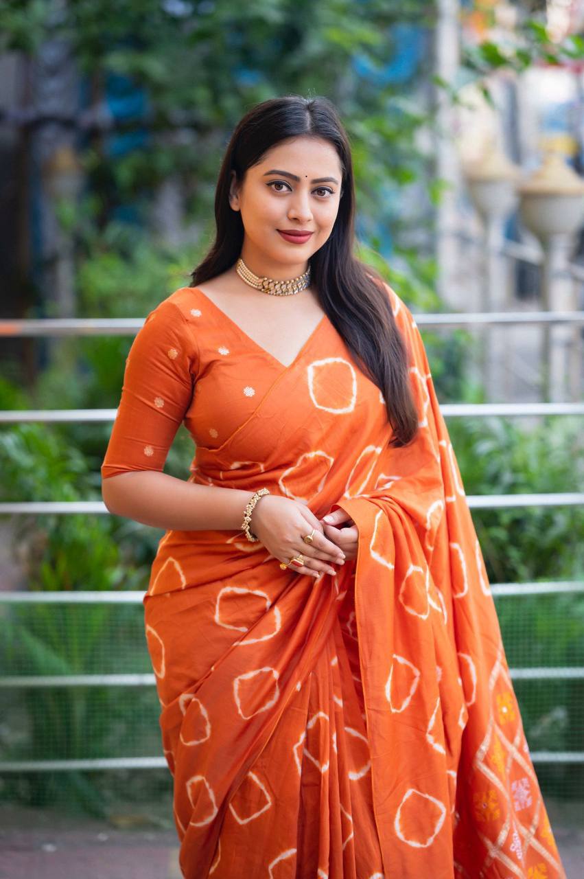 Women's Pure Viscose Cotton Crape Zari Woven Traditional Bandhani Gharchola Saree WIth Blouse