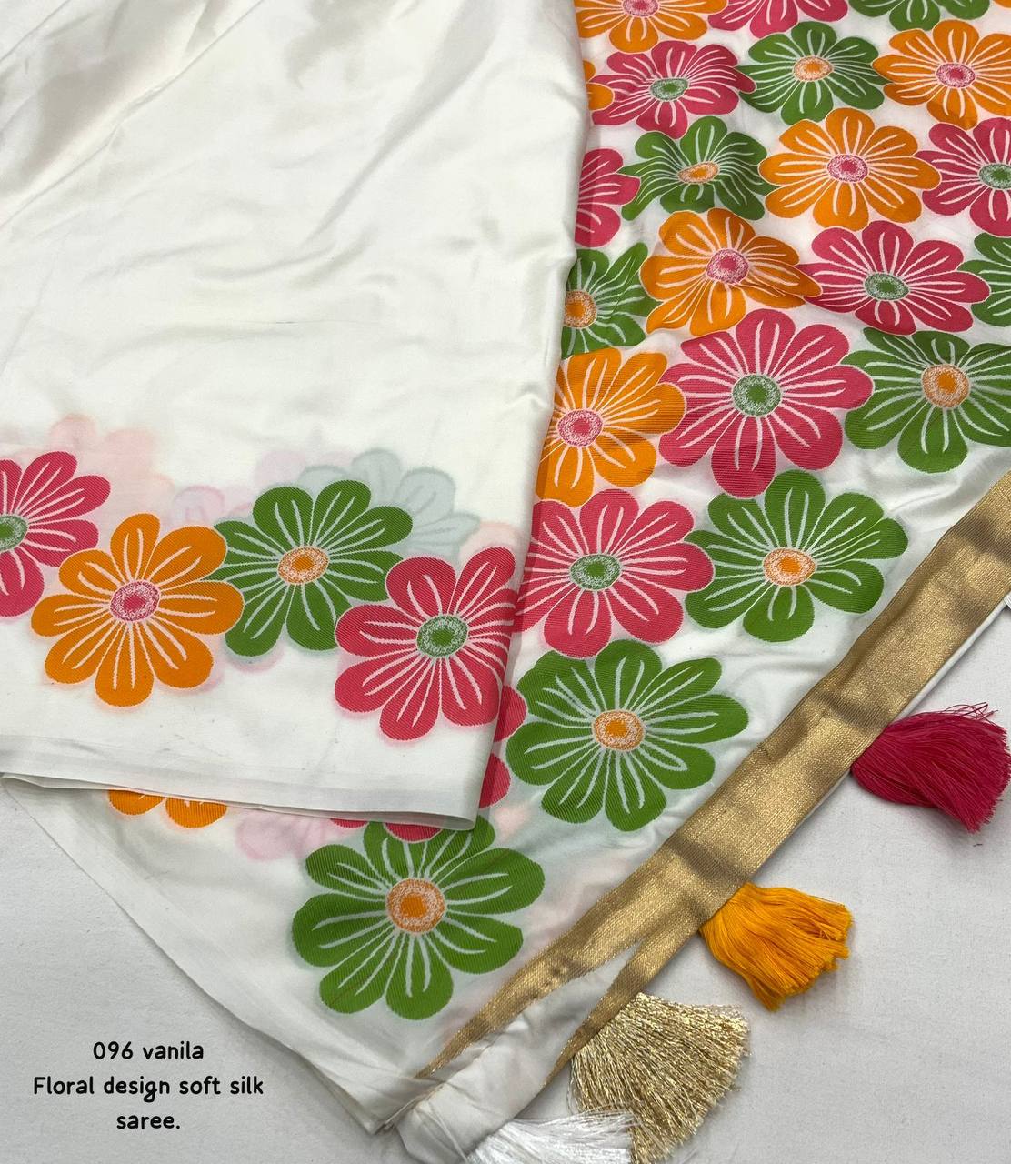 Elegant Soft Silk Floral Woven Saree with Blouse