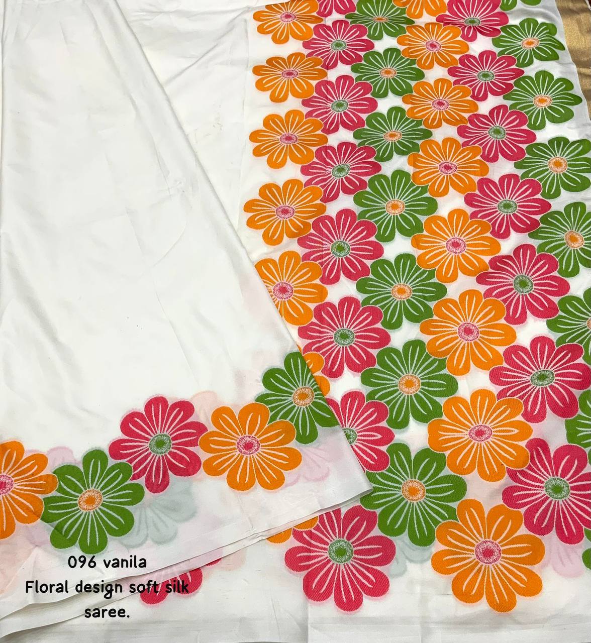 Elegant Soft Silk Floral Woven Saree with Blouse