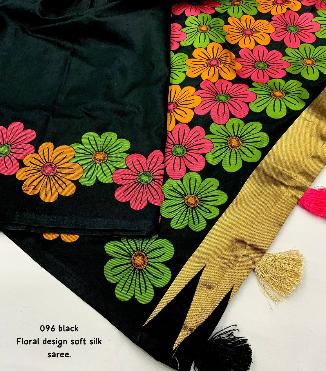 Elegant Soft Silk Floral Woven Saree with Blouse